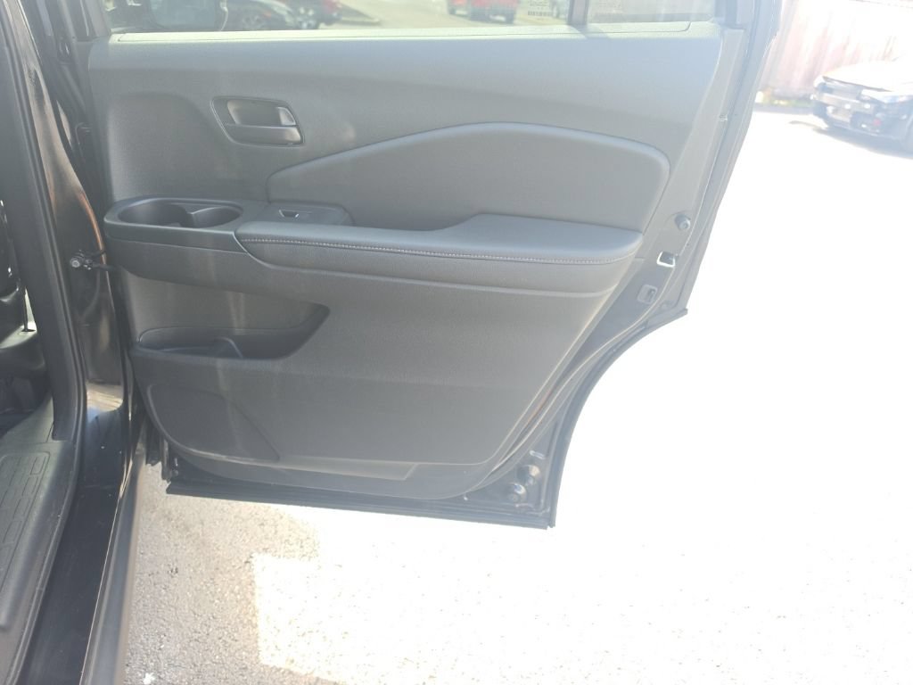 Used 2023 Honda Passport EX-L image 31