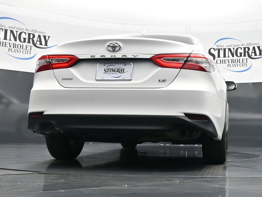 Used 2020 Toyota Camry LE image 22