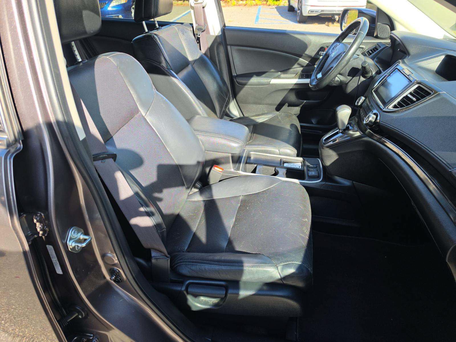 Used 2015 Honda CR-V Touring image 16