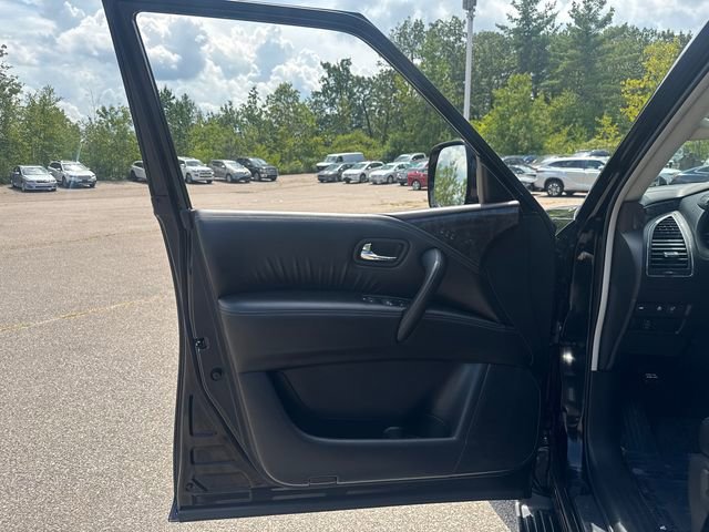 Used 2023 Nissan Armada Platinum w/ Captain's Chairs Package image 28