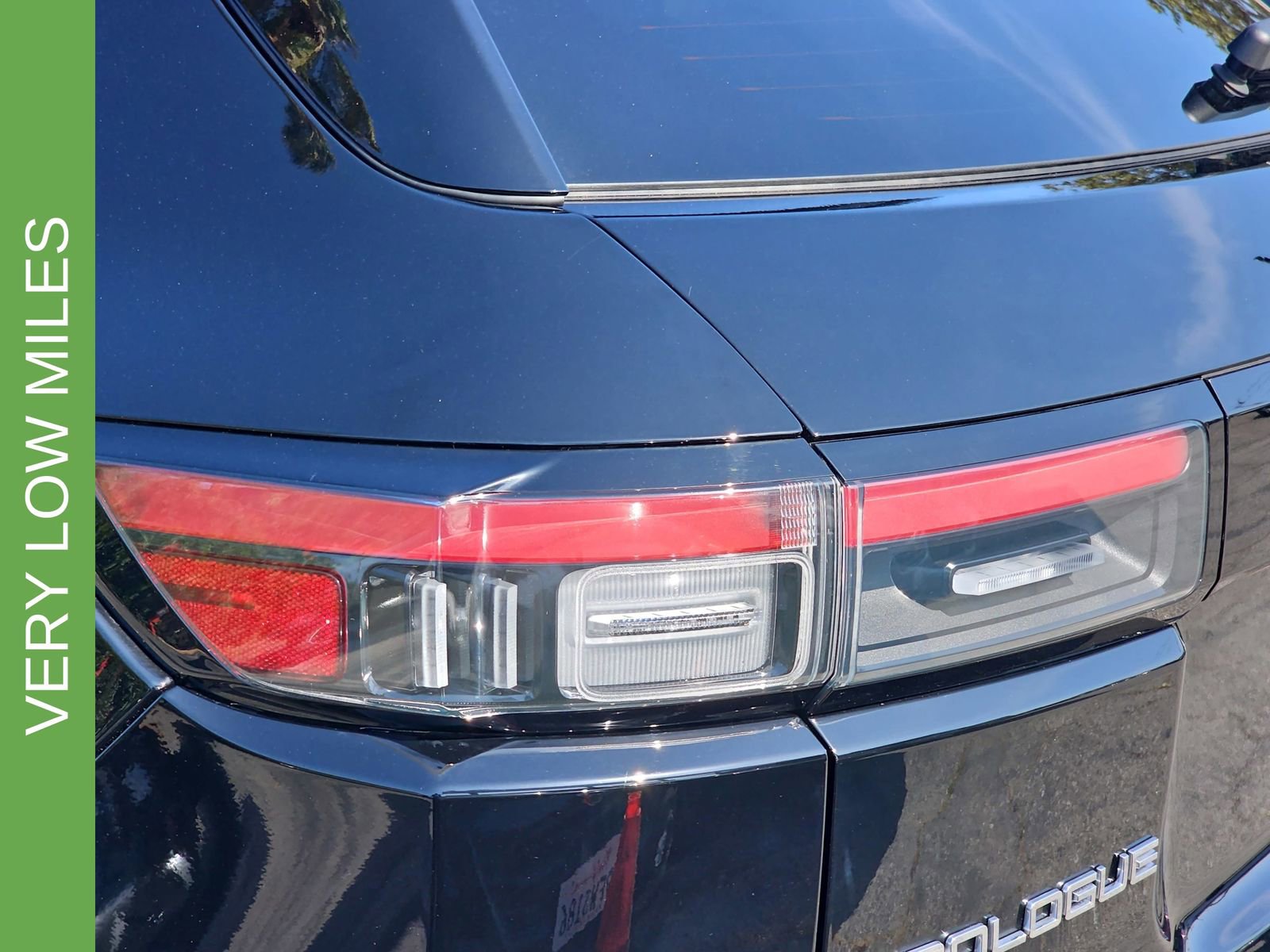 Used 2025 Honda Prologue EX image 40