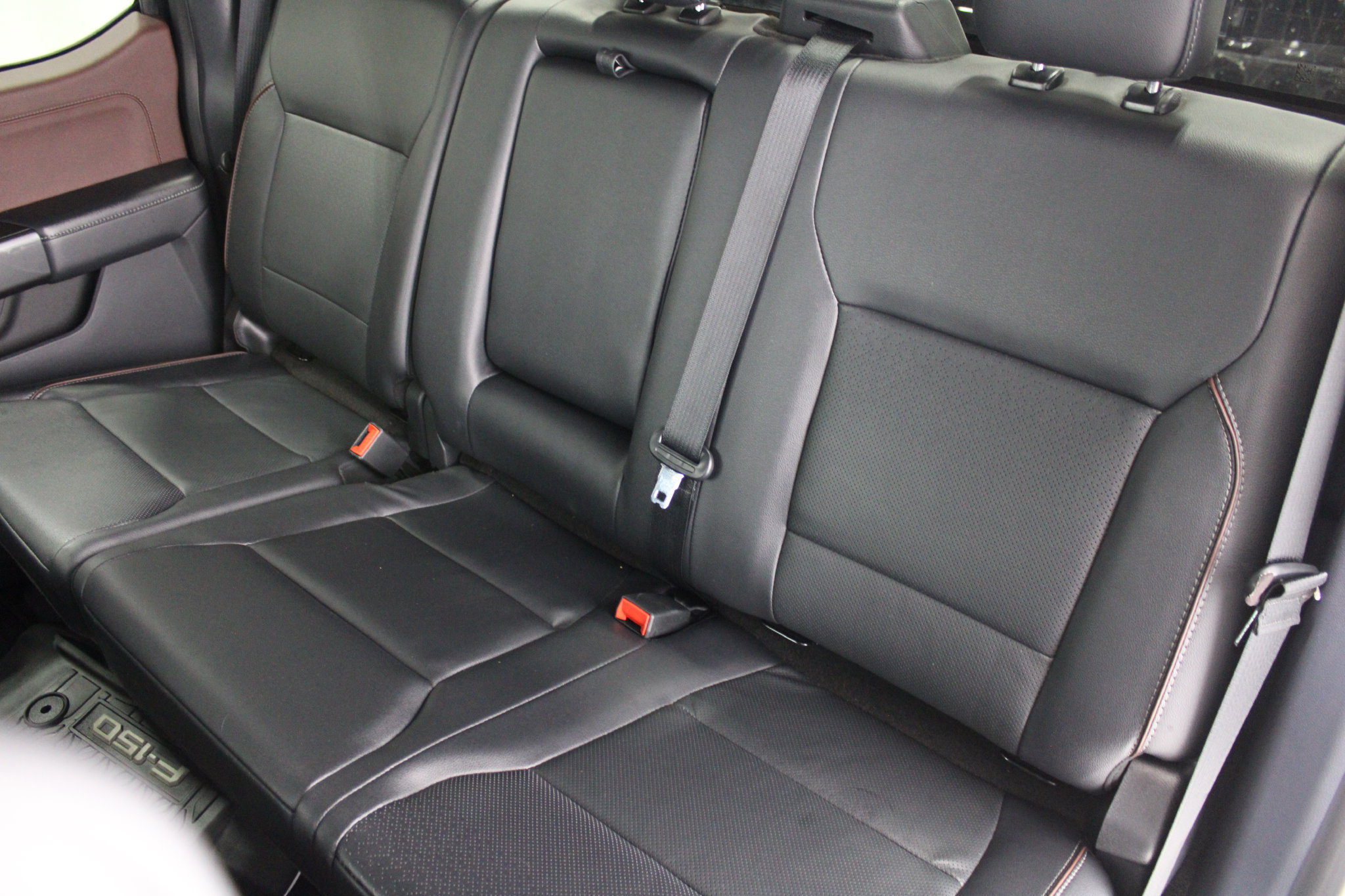 Used 2022 Ford F150 Lariat AWD/4WD image 19