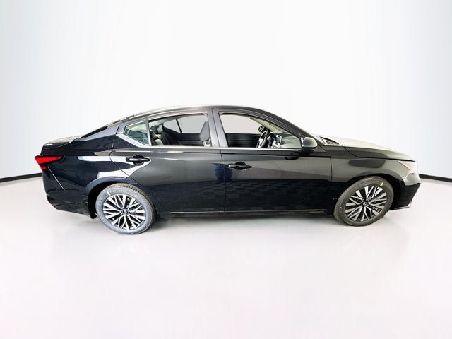 New 2026 Nissan Altima 2.5 SV FWD image 4