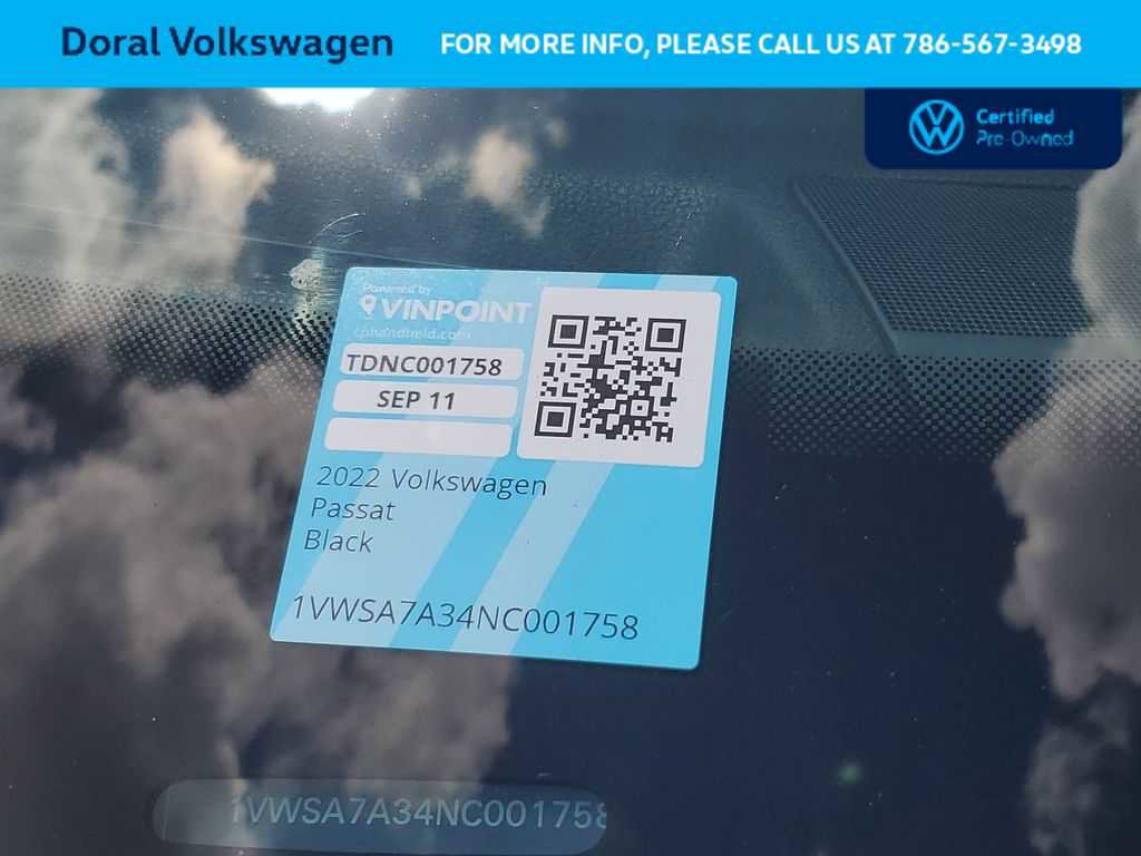 Used 2022 Volkswagen Passat 2.0T SE FWD image 32