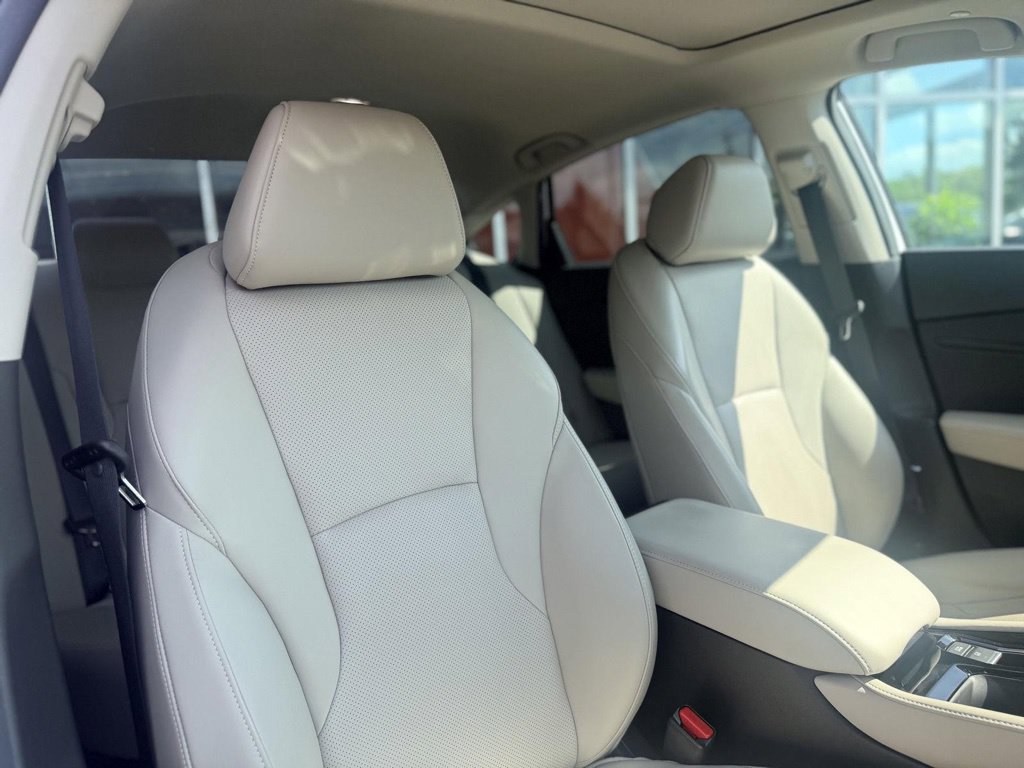 Used 2025 Honda Accord Touring image 21
