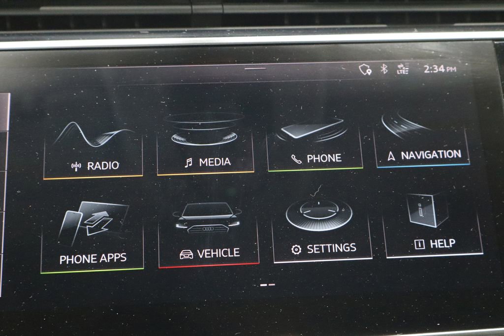 Used 2019 Audi Q8 Premium Plus image 29