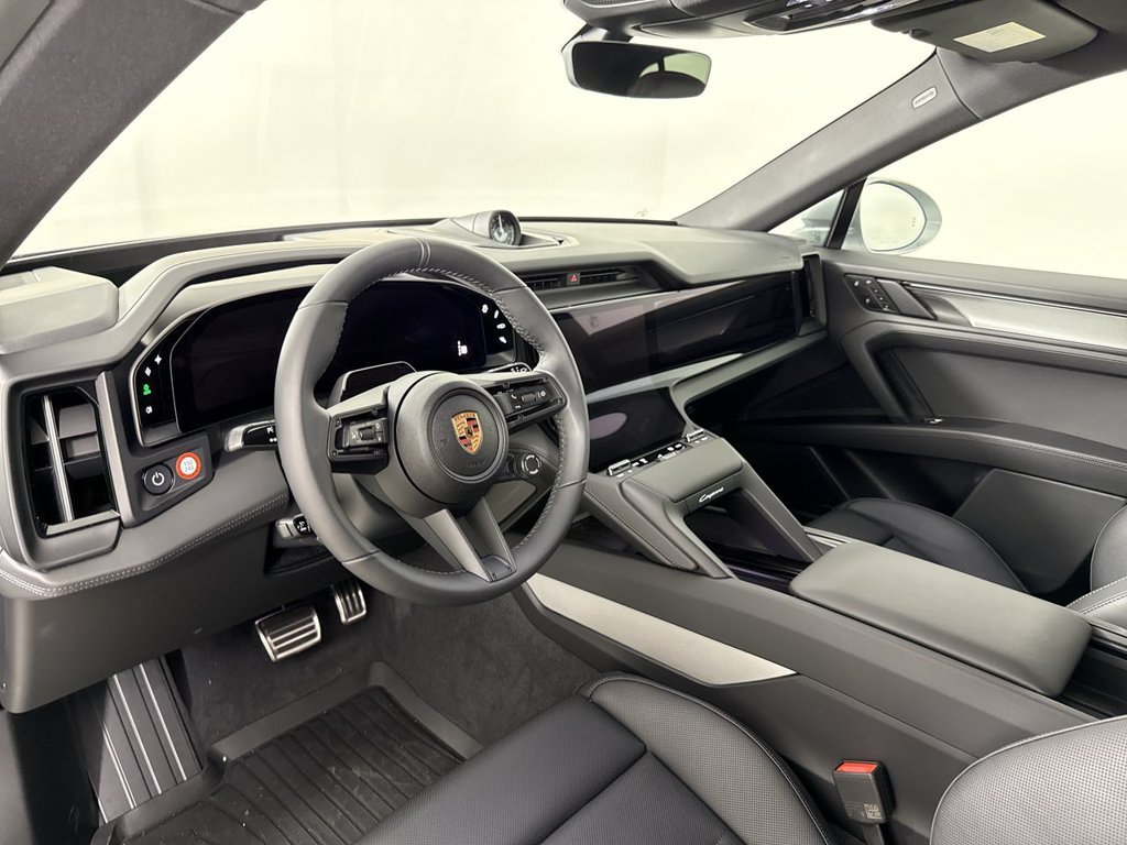 New 2026 Porsche Cayenne Electric AWD/4WD image 4