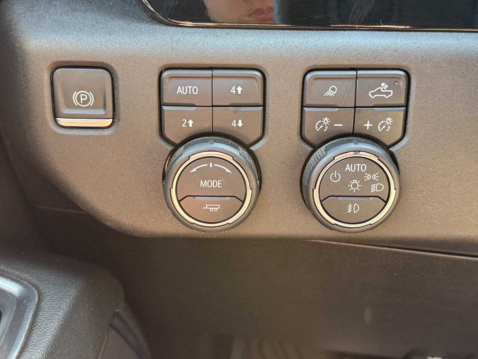 Used 2024 Chevrolet Silverado 2500 LT w/ All Star Edition AWD/4WD image 30