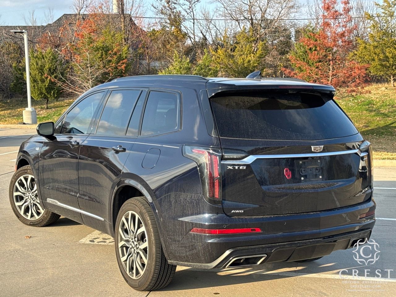 Used 2021 Cadillac XT6 Sport w/ Platinum Package image 3