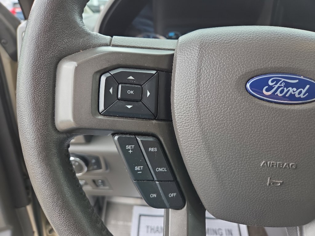 Used 2018 Ford Expedition XLT w/ Equipment Group 202A RWD image 34