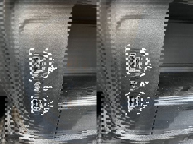 Used 2024 RAM 2500 Tradesman w/ Chrome Appearance Group image 16