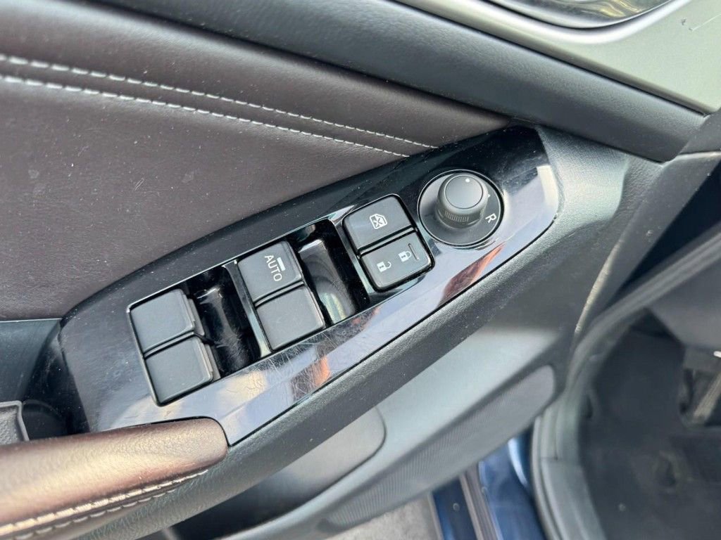 Used 2018 MAZDA MAZDA3 Touring image 15