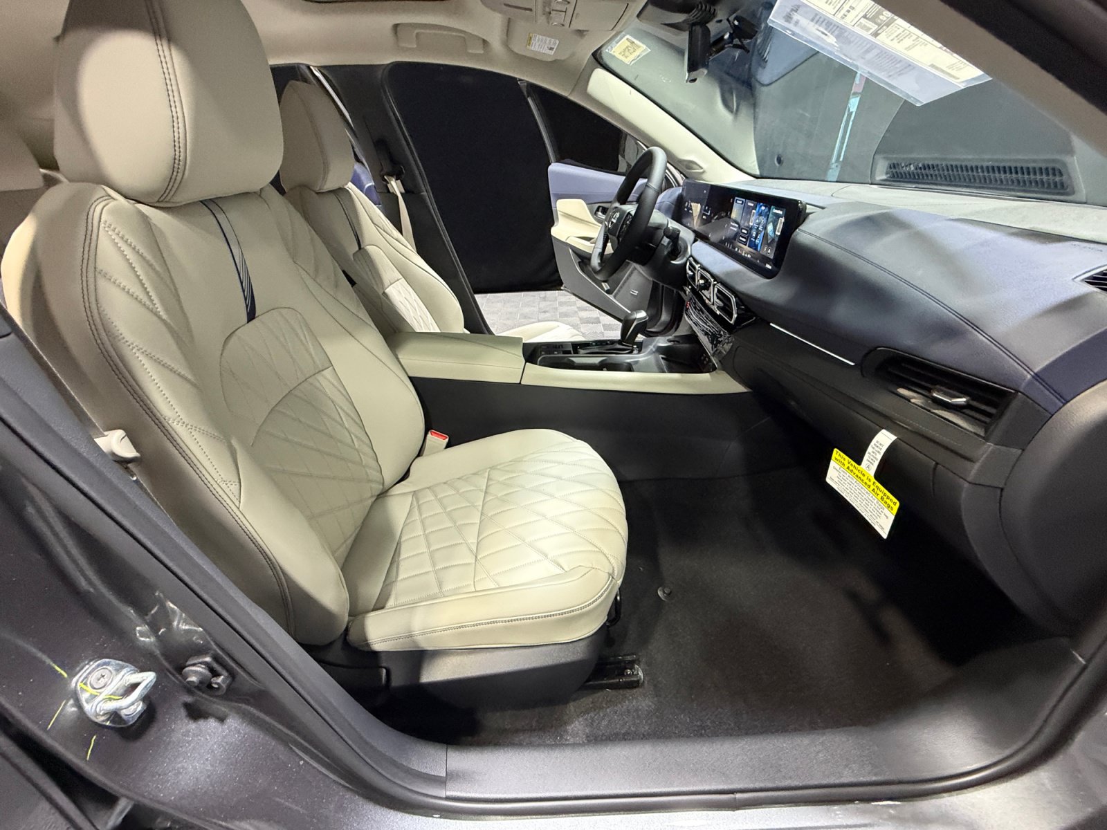 New 2026 Nissan Sentra SL w/ Floor Mat Package FWD image 19