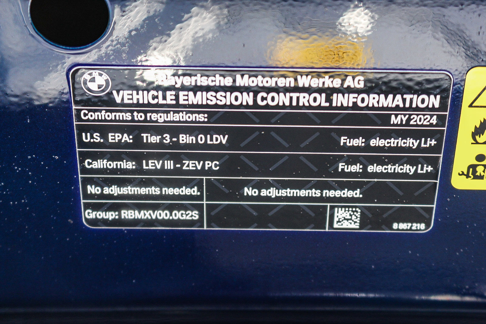 Certified 2024 BMW i4 eDrive35 w/ Convenience Package image 28