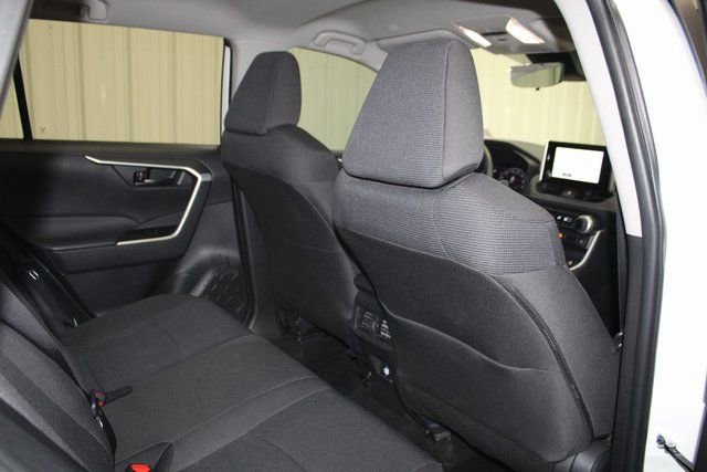 Used 2024 Toyota RAV4 LE image 23