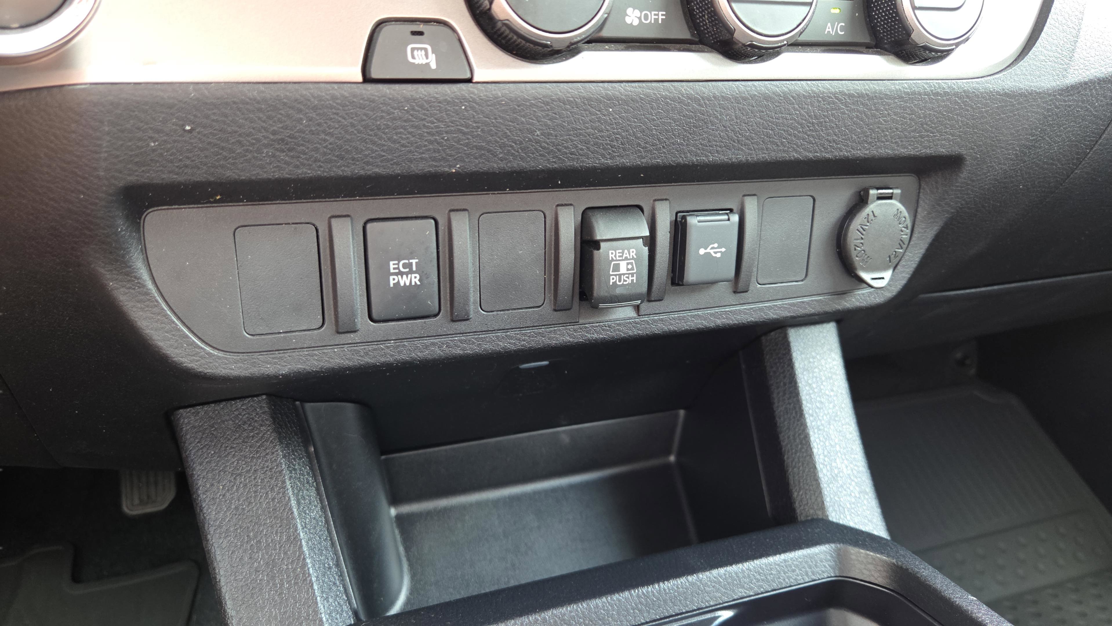 Certified 2023 Toyota Tacoma SR5 image 24