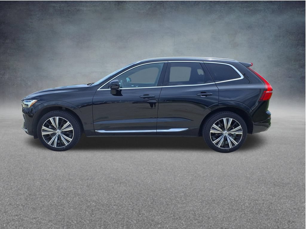 Used 2023 Volvo XC60 B5 Plus w/ Protection Package Premier FWD image 4