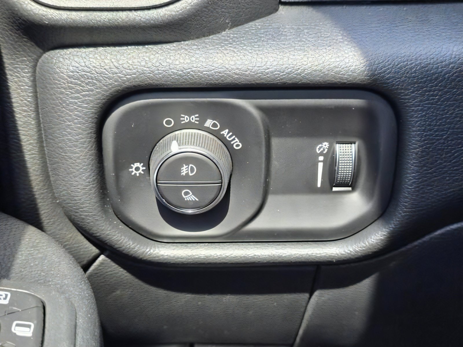 New 2026 RAM 2500 Tradesman AWD/4WD image 26