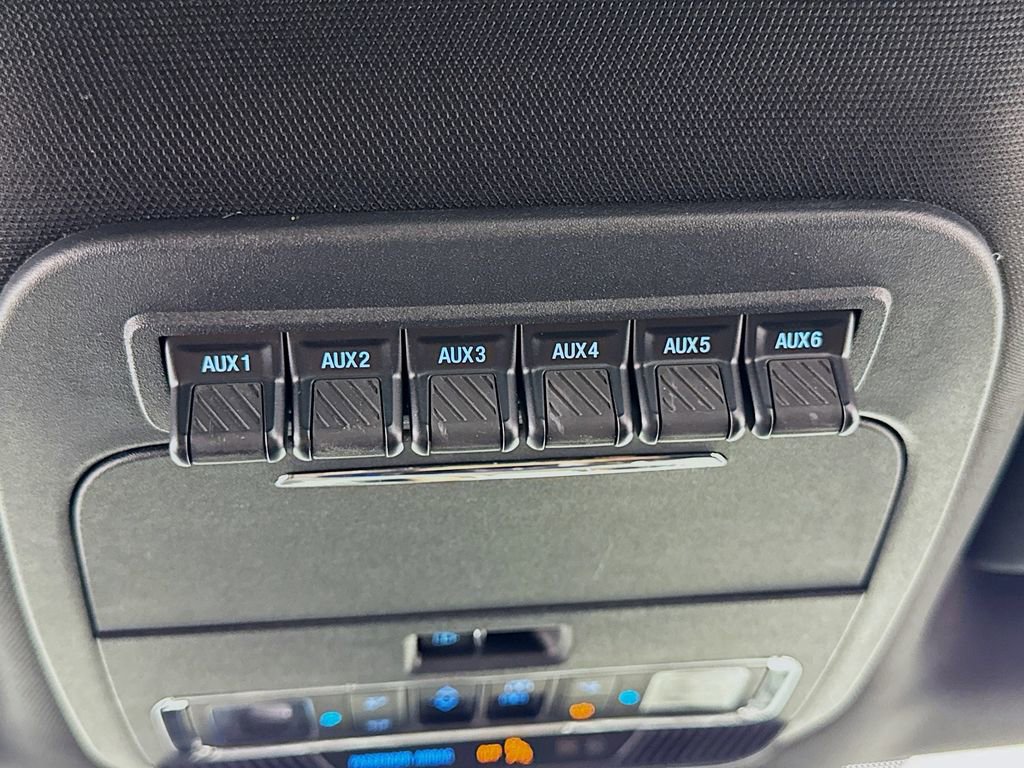 Used 2022 Ford F150 Raptor w/ Equipment Group 801A High AWD/4WD image 22