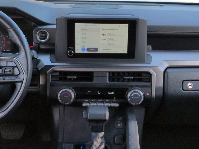 Used 2025 Toyota 4Runner SR5 RWD image 17