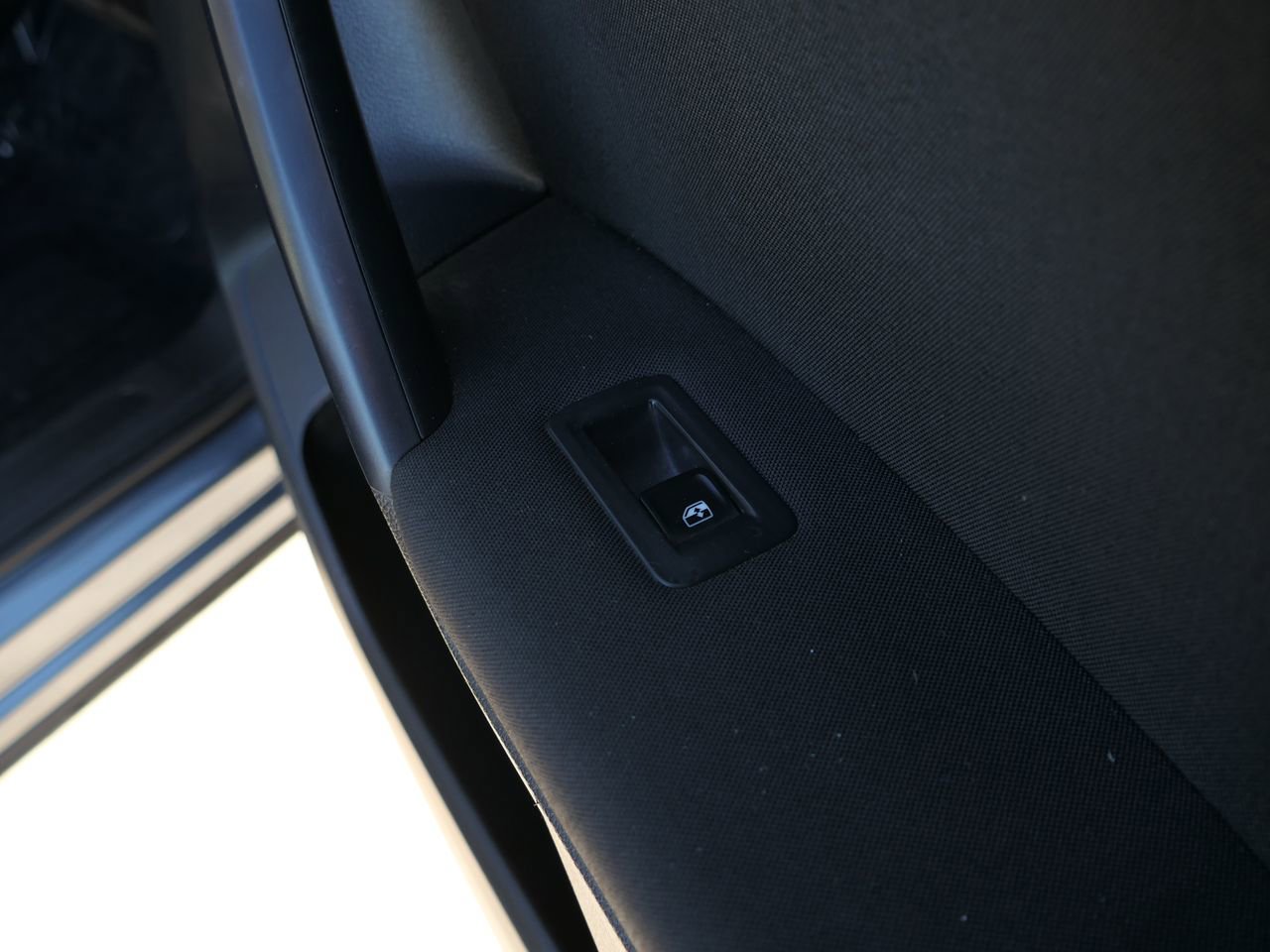 Used 2021 Volkswagen Tiguan S image 27