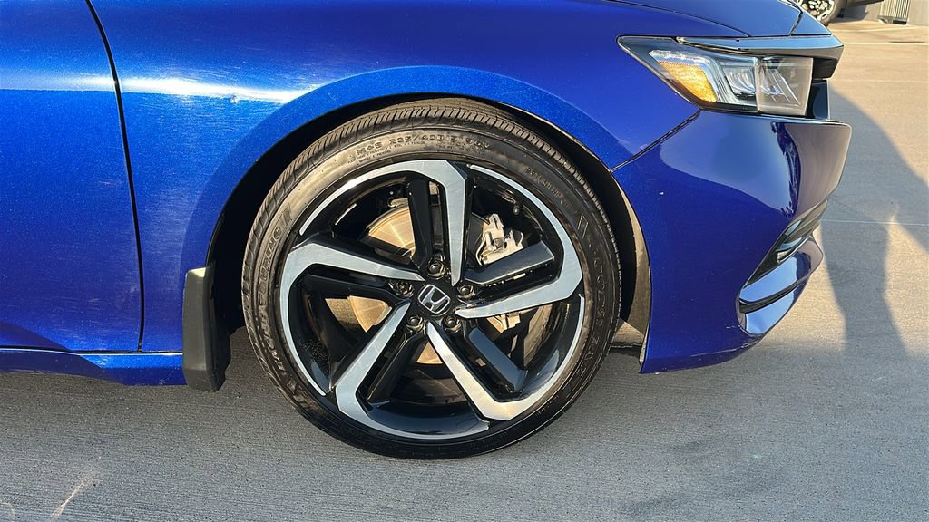 Used 2019 Honda Accord Sport image 15