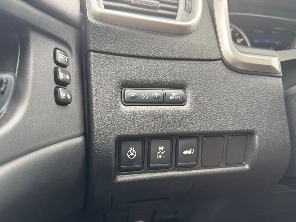 Used 2018 Nissan Murano SL AWD/4WD image 24