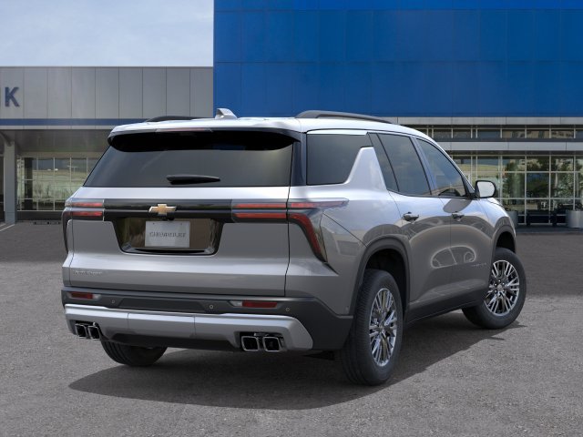 New 2027 Chevrolet Traverse LT w/ Driver Confidence Package FWD image 4