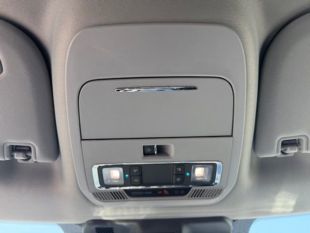 Used 2022 Ford F150 Lariat w/ Equipment Group 502A High AWD/4WD image 16