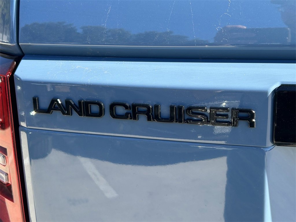 Used 2024 Toyota Land Cruiser image 14