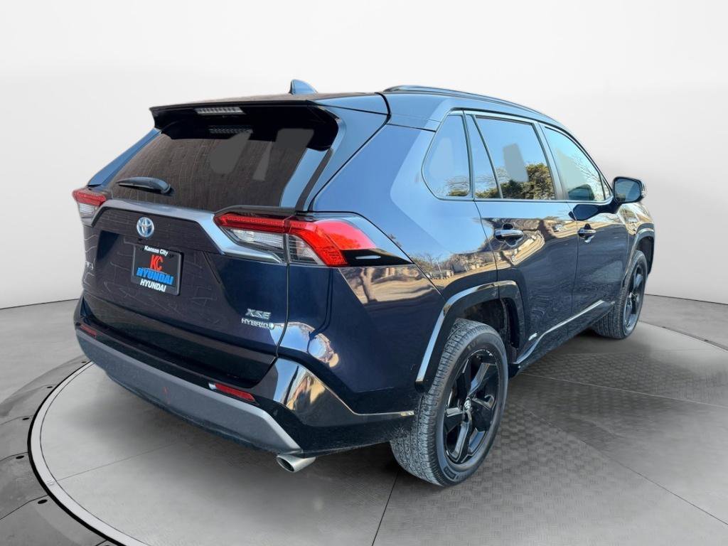 Used 2021 Toyota RAV4 XSE w/ XSE Grade Weather Package image 6