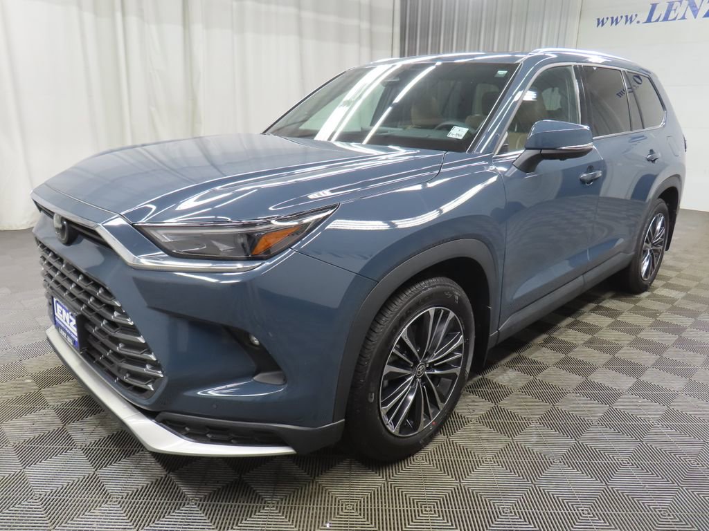Used 2025 Toyota Grand Highlander AWD Hybrid image 7