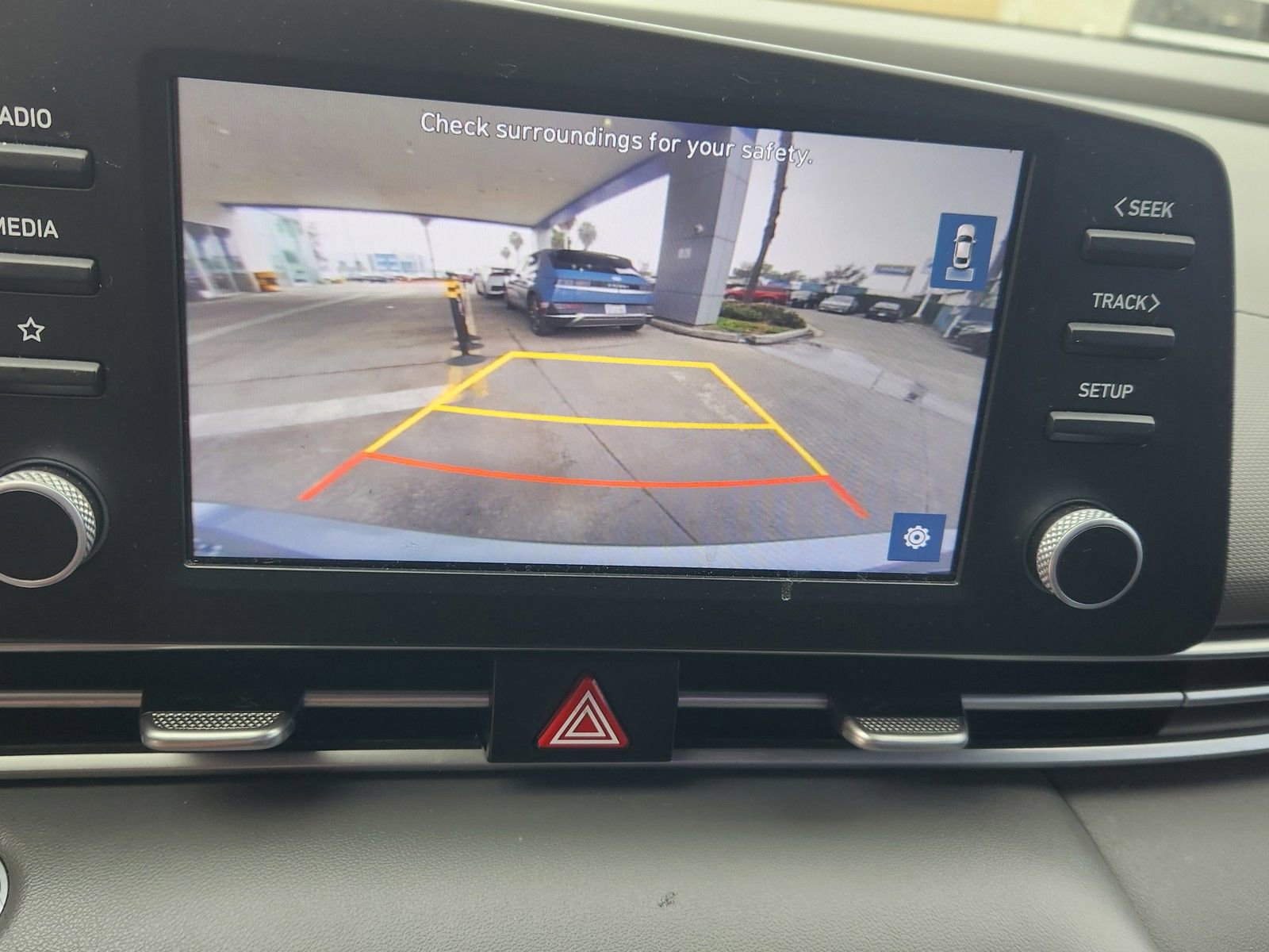 Used 2023 Hyundai Elantra SEL image 15