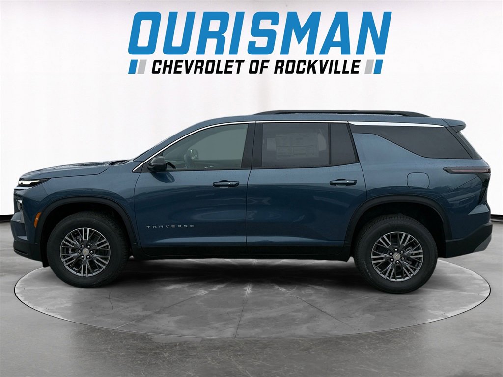 New 2026 Chevrolet Traverse LT w/ Driver Confidence Package image 3
