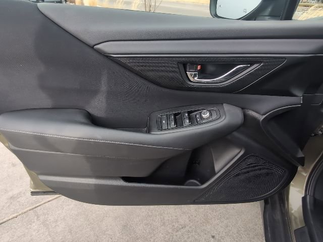Used 2025 Subaru Outback Premium image 10