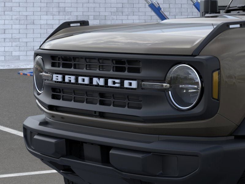New 2026 Ford Bronco 2-Door AWD/4WD image 44