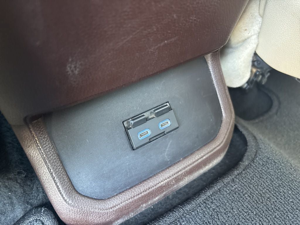Used 2022 Toyota Highlander XLE AWD/4WD image 34