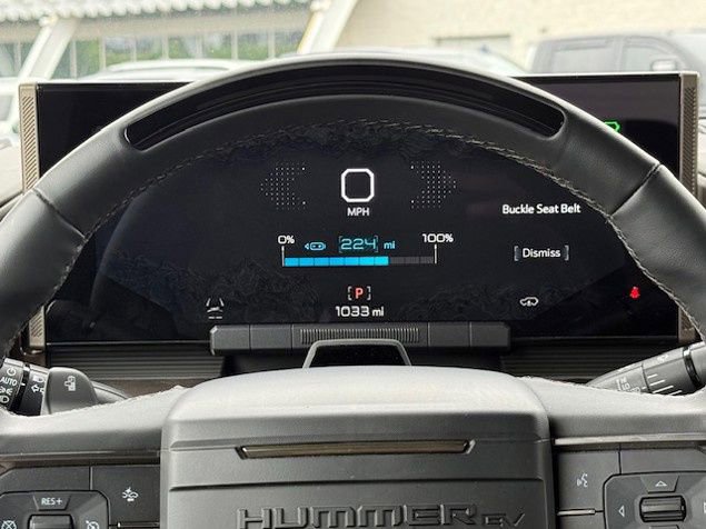 New 2026 GMC Hummer EV SUV w/ LPO, Dark Essentials Package image 32