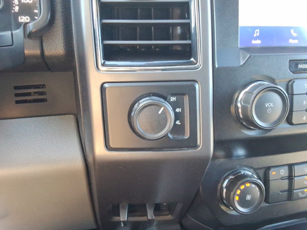 Used 2020 Ford F150 XLT AWD/4WD image 32