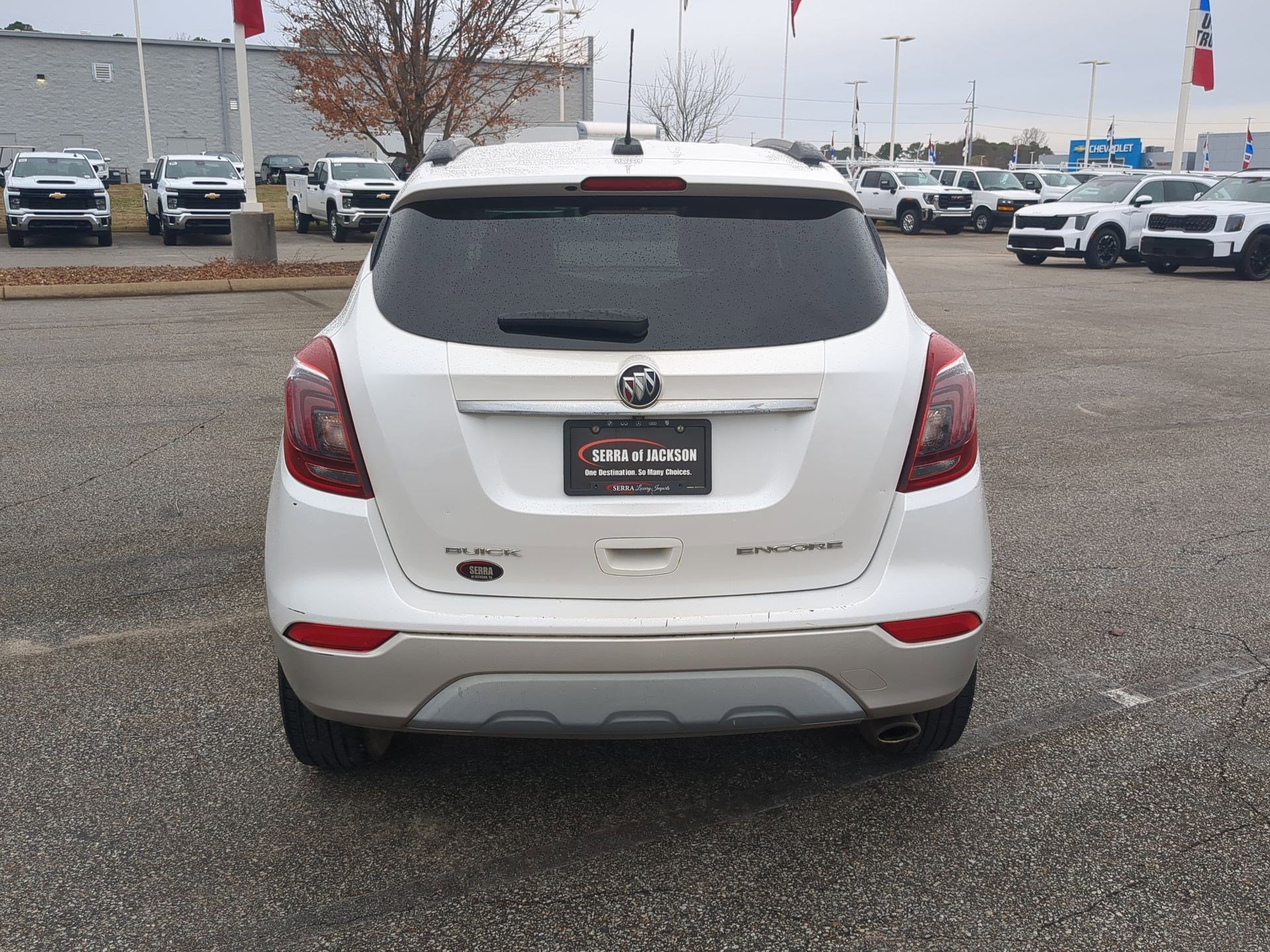 Used 2018 Buick Encore Preferred image 7