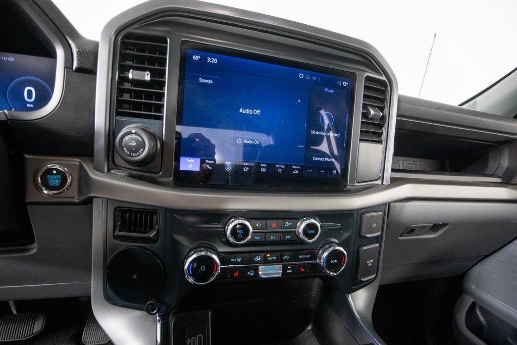 Used 2025 Ford F150 Lightning XLT image 24