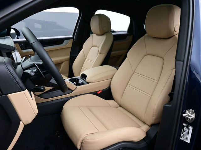 New 2026 Porsche Cayenne Coupe image 5