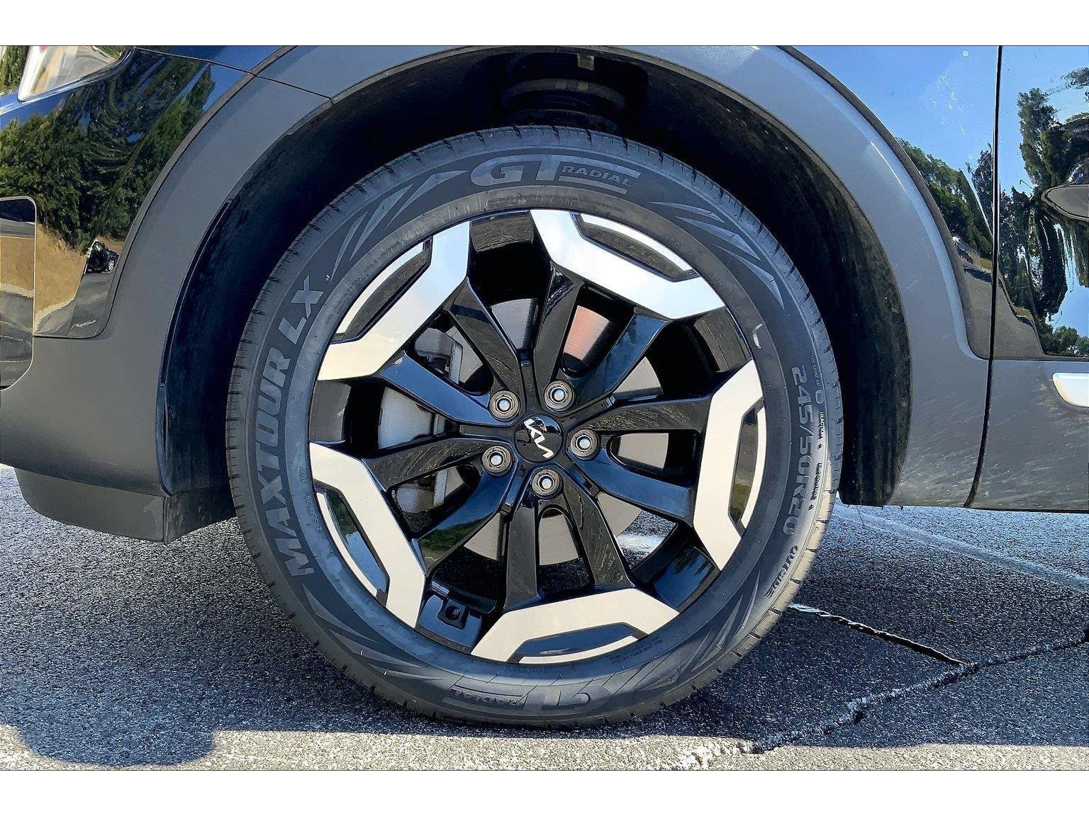 Used 2024 Kia Telluride S w/ S Sunroof Package AWD/4WD image 9