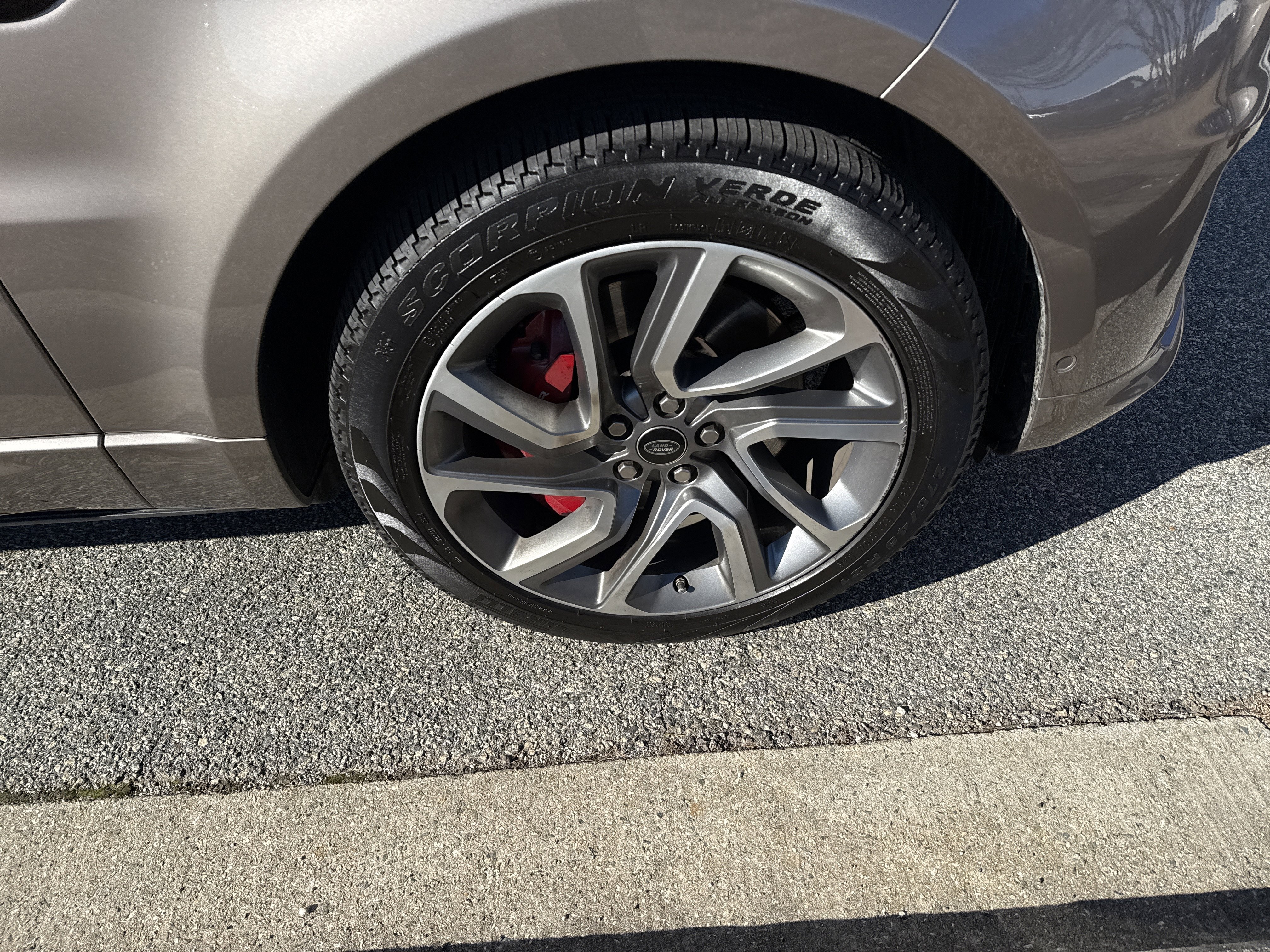 Used 2021 Land Rover Range Rover Sport HSE Dynamic image 12