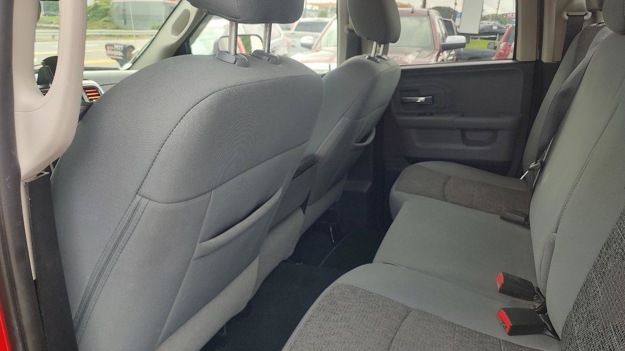 Used 2015 RAM 1500 Big Horn AWD/4WD image 19