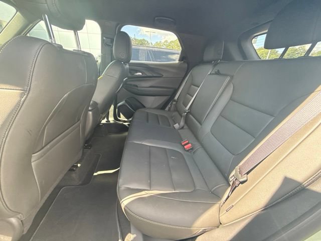 Used 2025 Chevrolet TrailBlazer ACTIV w/ Driver Confidence Package FWD image 12