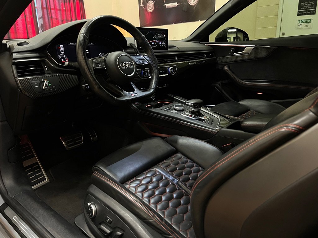 Used 2019 Audi RS 5 w/ Black Optic Carbon Package AWD/4WD image 39