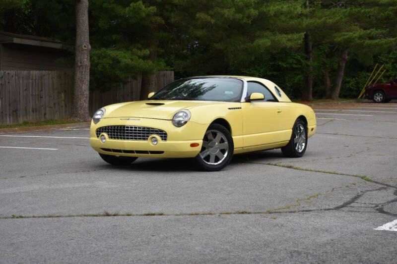 Used 2002 Ford Thunderbird RWD image 2