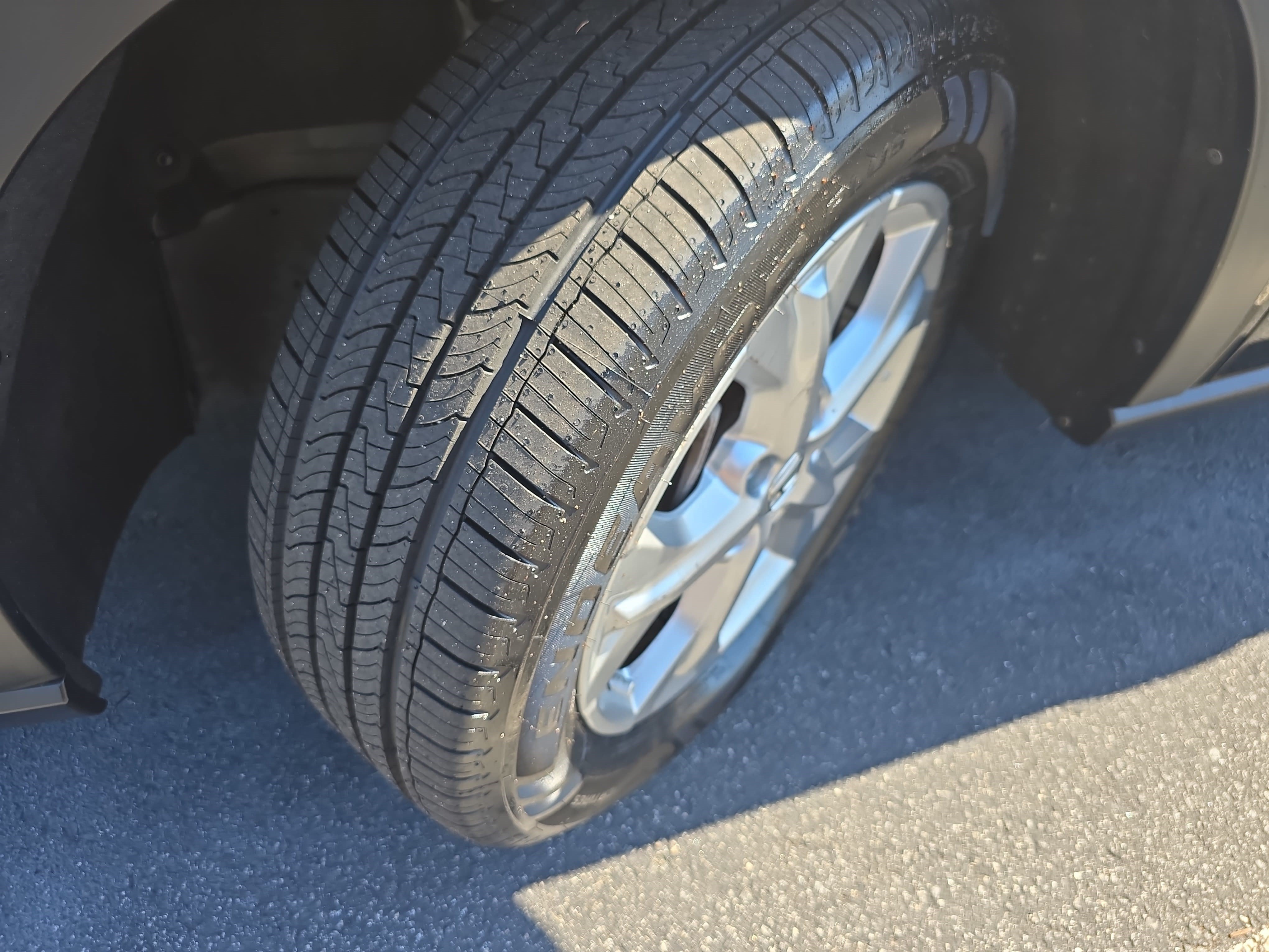 Certified 2024 Honda HR-V LX image 30