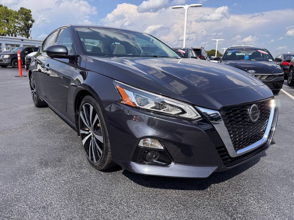 Used 2019 Nissan Altima 2.5 Platinum FWD image 7